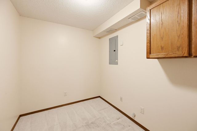 4022 N Rushwood Cir., Wichita, KS 67226