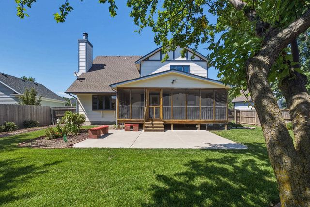 4022 N Rushwood Cir., Wichita, KS 67226