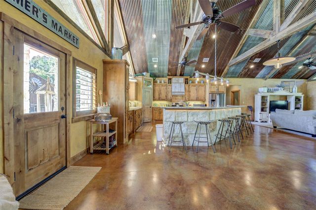 22 Mount Zion Road, New Waverly, TX 77358