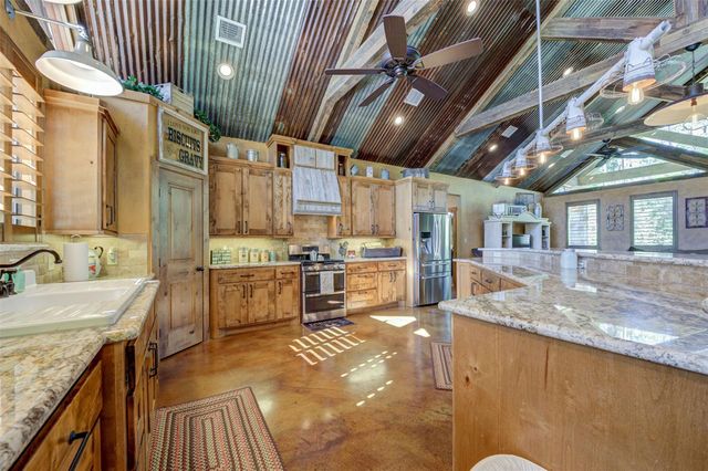 22 Mount Zion Road, New Waverly, TX 77358