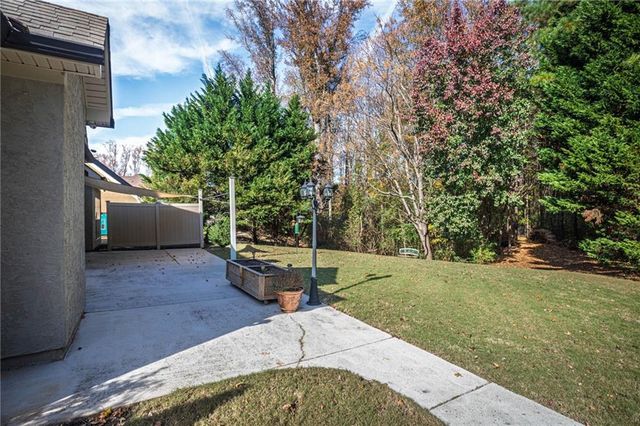 1276 Mcallistar Drive, Locust Grove, GA 30248