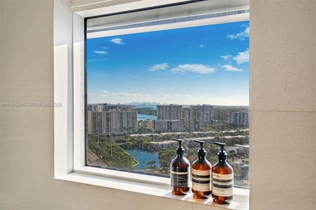 16485 Collins Ave 2438, Sunny Isles Beach, FL 33160