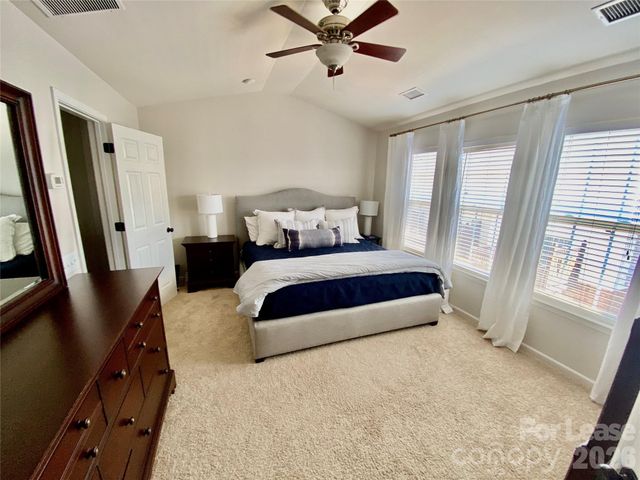 2933 Duvalla Avenue, Charlotte, NC 28209