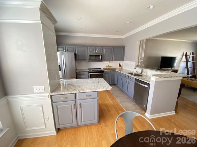 2933 Duvalla Avenue, Charlotte, NC 28209