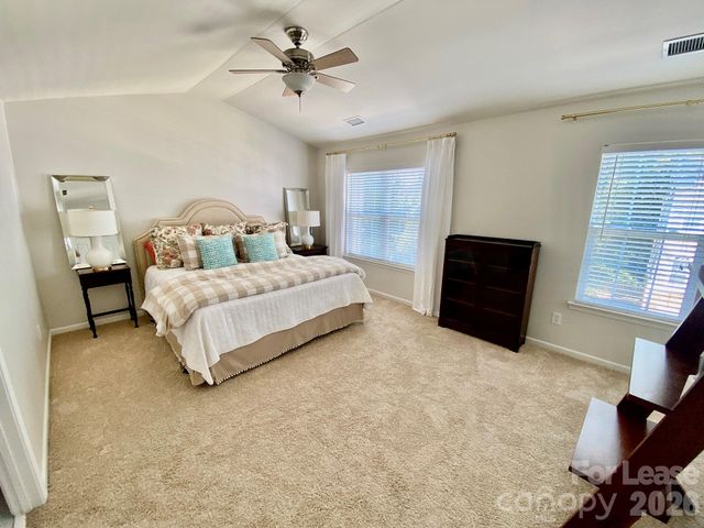 2933 Duvalla Avenue, Charlotte, NC 28209