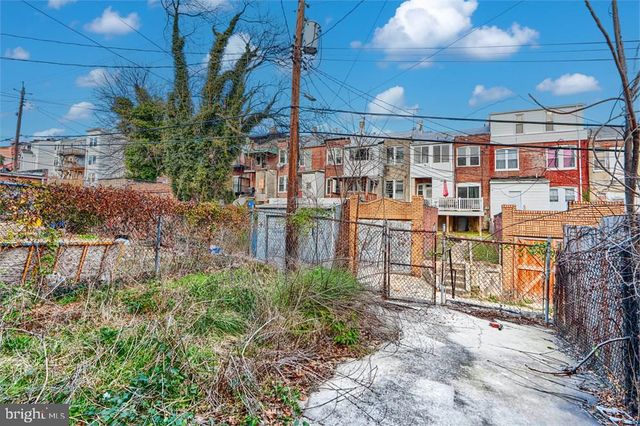 2521 REISTERSTOWN RD, Baltimore, MD 21217