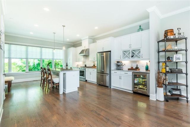 204 Easy Pines Way, Marietta, GA 30060