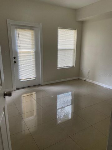 5602 PINNACLE HEIGHTS CIRCLE 111, Tampa, FL 33624