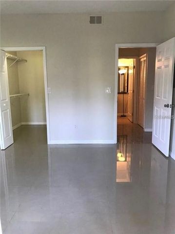 5602 PINNACLE HEIGHTS CIRCLE 111, Tampa, FL 33624