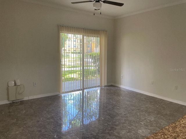 5602 PINNACLE HEIGHTS CIRCLE 111, Tampa, FL 33624