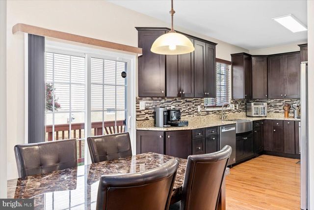 11201 HOLLINS CT, Fredericksburg, VA 22407