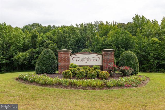 11201 HOLLINS CT, Fredericksburg, VA 22407