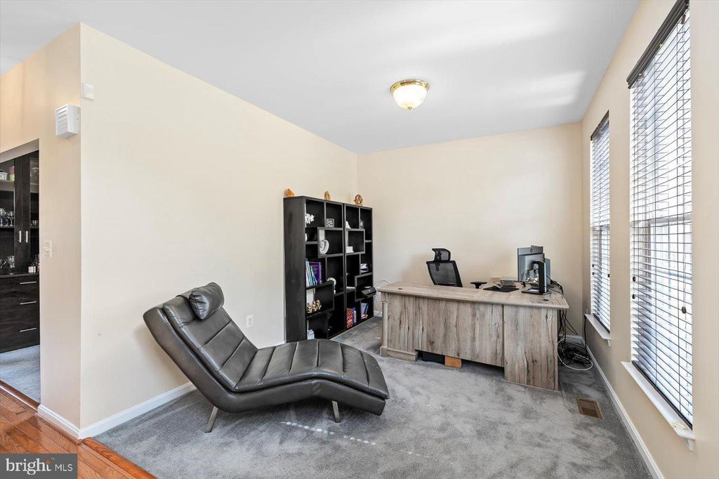 11201 HOLLINS CT, Fredericksburg, VA 22407