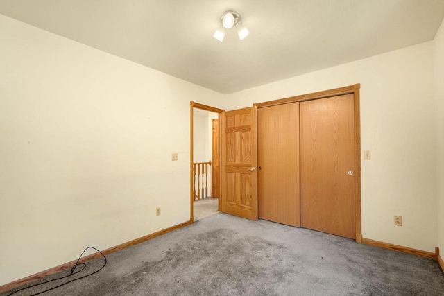 7218 N River ROAD, West Bend, WI 53090
