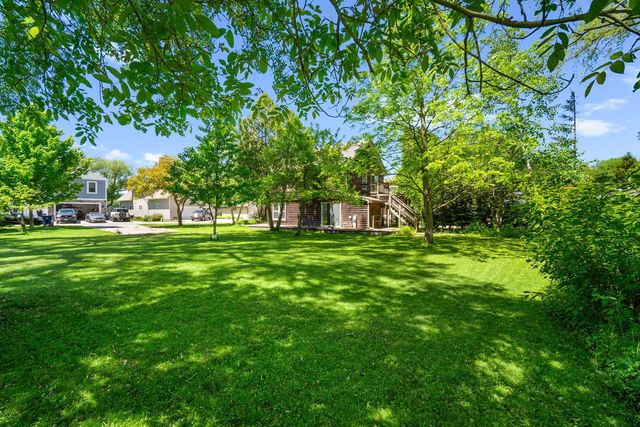 7218 N River ROAD, West Bend, WI 53090
