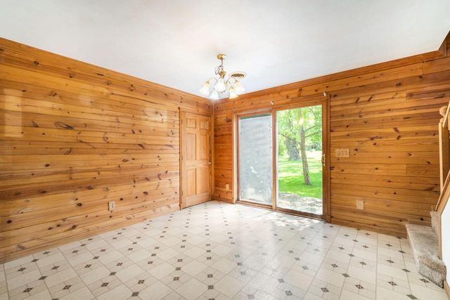 7218 N River ROAD, West Bend, WI 53090