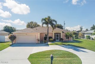 406 SE 22nd ST, Cape Coral, FL 33990