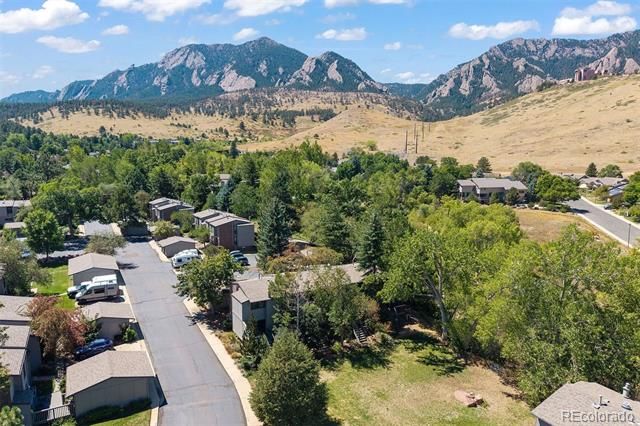 1325 Bear Mountain Drive D, Boulder, CO 80305