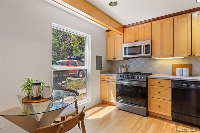 1325 Bear Mountain Drive D, Boulder, CO 80305
