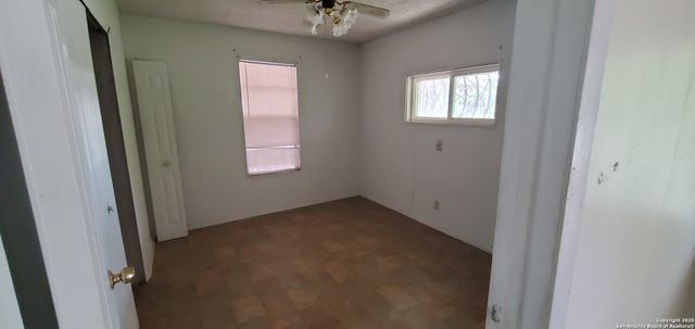 916 SW 39th, San Antonio, TX 78237