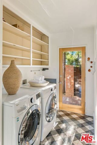 600 Hanley Place, Los Angeles, CA 90049