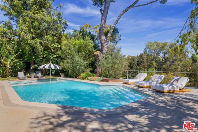 600 Hanley Place, Los Angeles, CA 90049