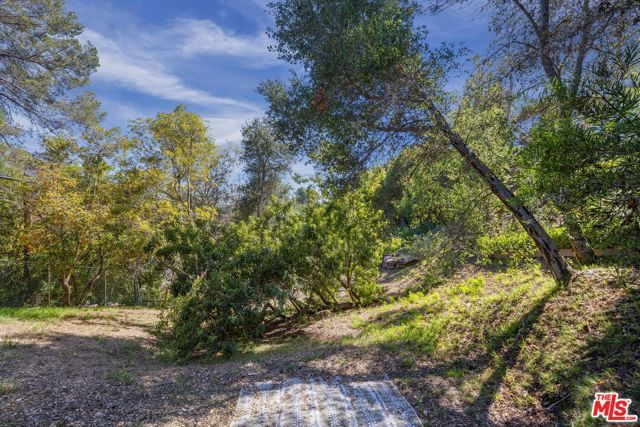 600 Hanley Place, Los Angeles, CA 90049