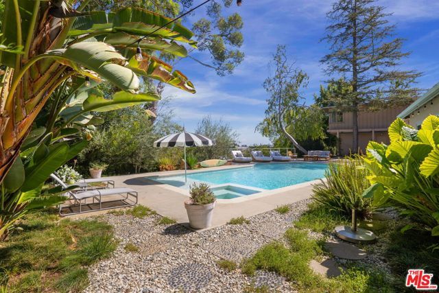 600 Hanley Place, Los Angeles, CA 90049