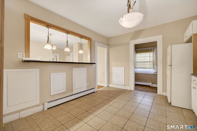 670 Hanover Road, Meriden, CT 06451