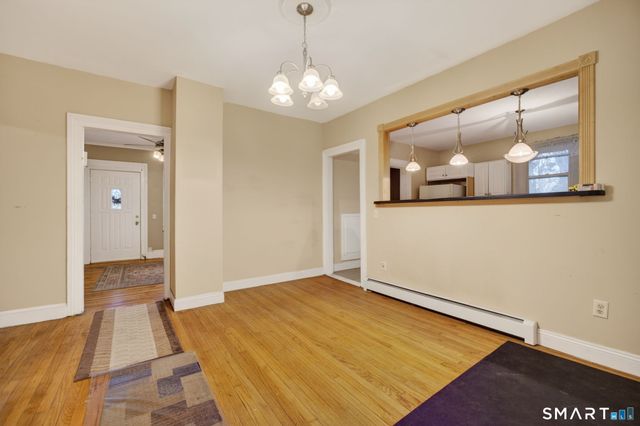 670 Hanover Road, Meriden, CT 06451