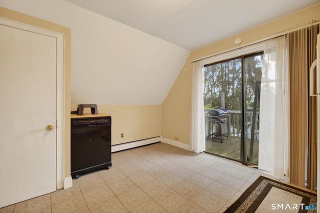 670 Hanover Road, Meriden, CT 06451