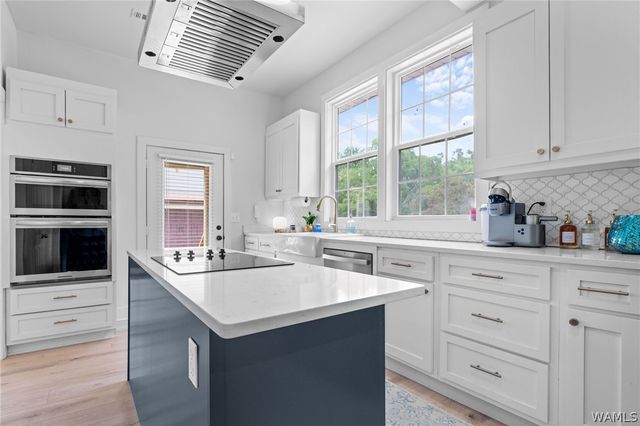 1407 Main, Northport, AL 35476