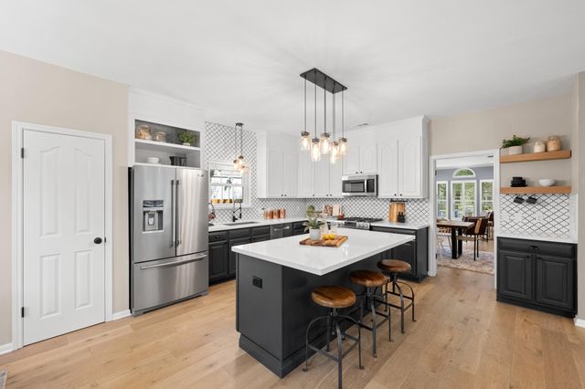 13006 Tantivy DR, Austin, TX 78729