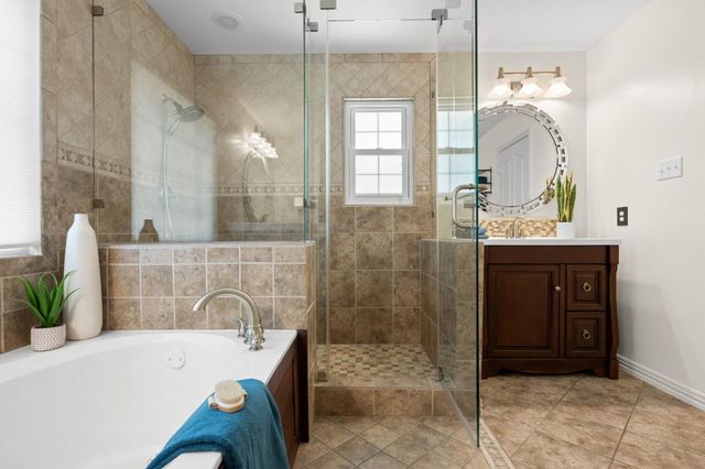 13006 Tantivy DR, Austin, TX 78729