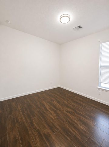 18611 White Ash Ln, Cypress, TX 77433