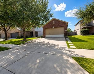 18611 White Ash Ln, Cypress, TX 77433