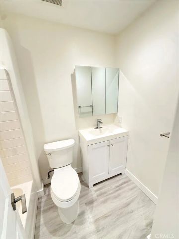 10894 Olinda Street 123, Sun Valley, CA 91352