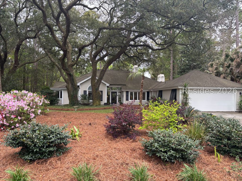 8 Bent Tree Ln, Hilton Head Island, SC 29926