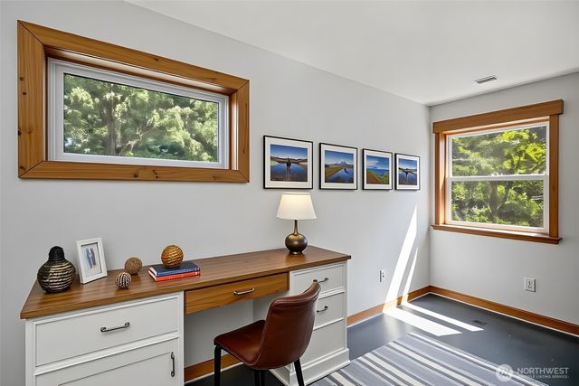 5862 Noon Road, Bellingham, WA 98226