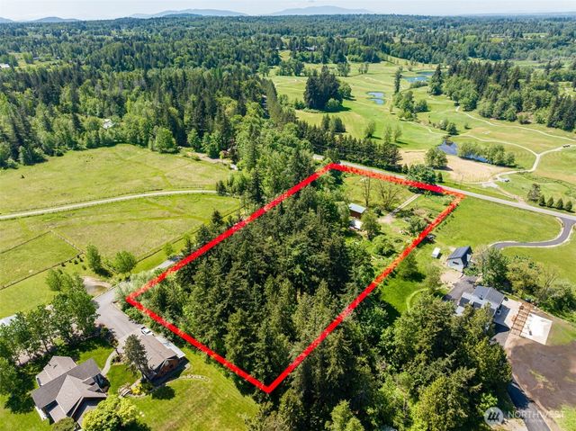 5862 Noon Road, Bellingham, WA 98226