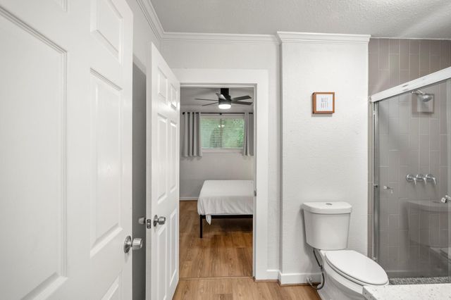 206 Murray Street, Conroe, TX 77301