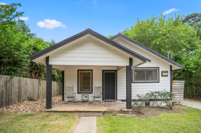 206 Murray Street, Conroe, TX 77301
