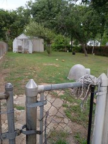 3109 Mt Vernon Avenue, Fort Worth, TX 76103
