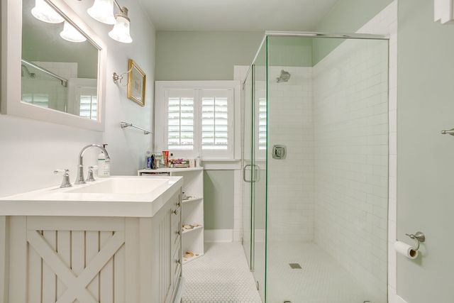 2200 W Magnolia Avenue, Fort Worth, TX 76110