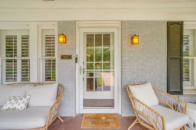 2200 W Magnolia Avenue, Fort Worth, TX 76110