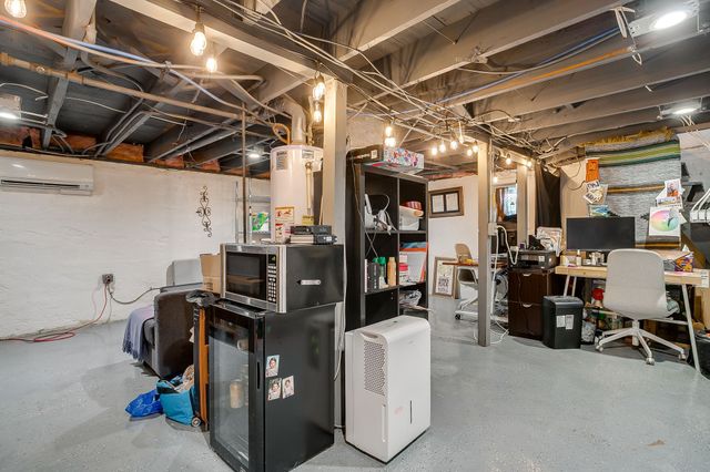 2200 W Magnolia Avenue, Fort Worth, TX 76110