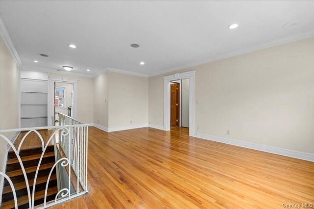 87-18 Marengo Street 2B, Hollis, NY 11423