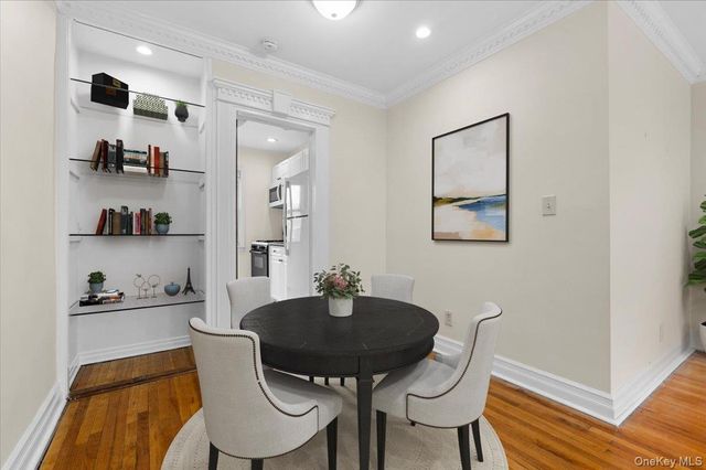 87-18 Marengo Street 2B, Hollis, NY 11423