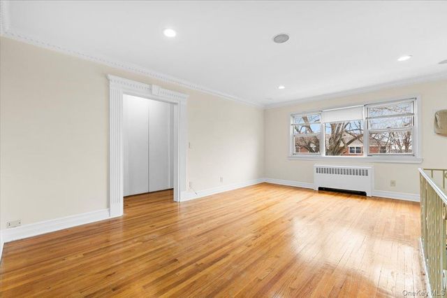 87-18 Marengo Street 2B, Hollis, NY 11423