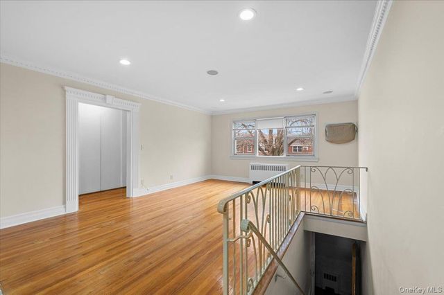 87-18 Marengo Street 2B, Hollis, NY 11423